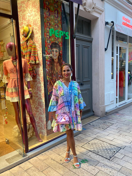 Bandana print TIE DIE Dress (ROBE LONGUEUR MEDIUM)