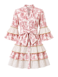 Robe courte Boutique Pep's en coton rouge motif Toile de Jouy avec manches à volants et détails en broderie anglaise